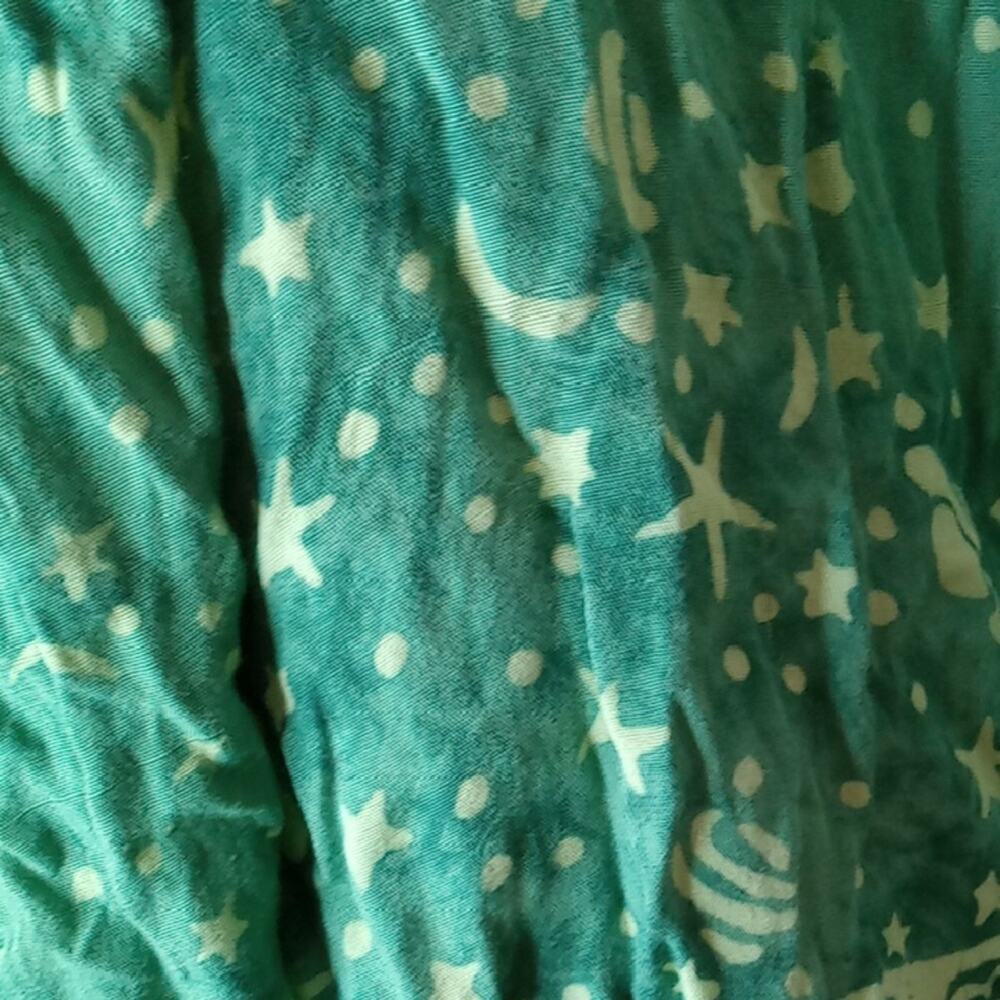 Green Celeste Patterned Scarf - Picture 3 of 7